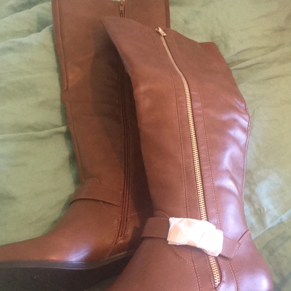 Leather boots